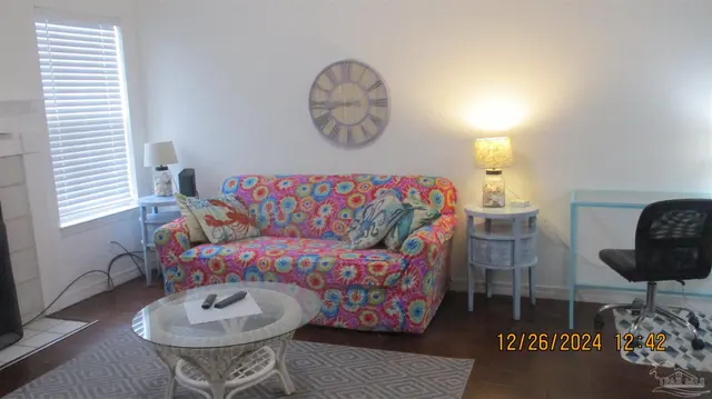 501 E Burgess Rd # C1, Pensacola FL 32504 exterior