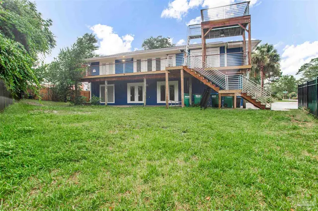 713 Roanoke Ct property photo