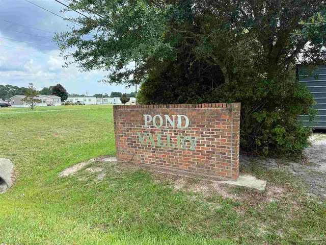 8171 Pond Valley Dr property photo