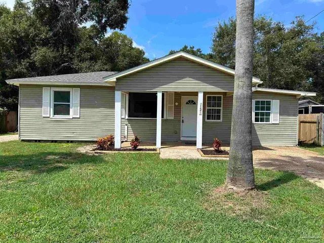 1121 N 50th Ave, Pensacola FL 32506 exterior