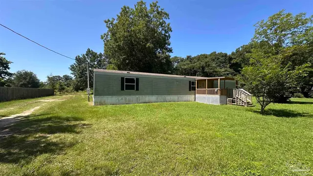 6749 Ellis Rd, Jay FL 32565 exterior