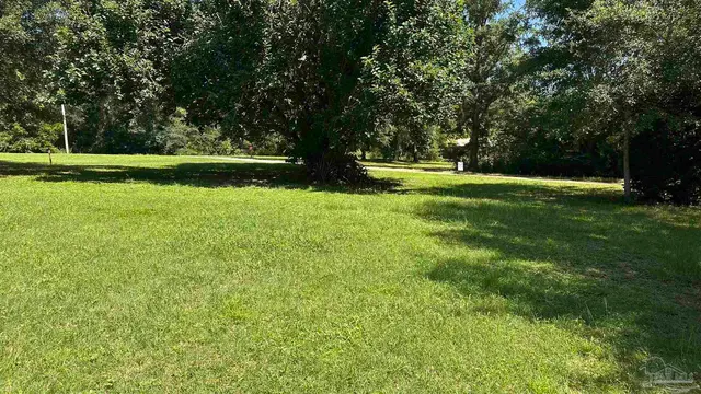 6749 Ellis Rd property photo