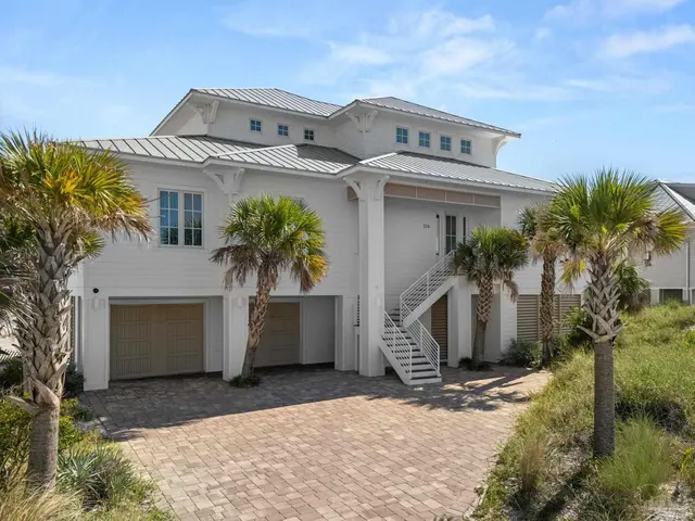 236 Ariola Dr property photo