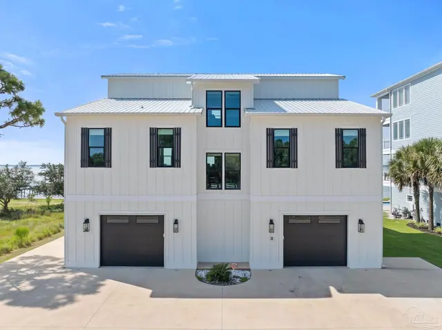 5342 Pale Moon Dr, Pensacola FL 32507 exterior