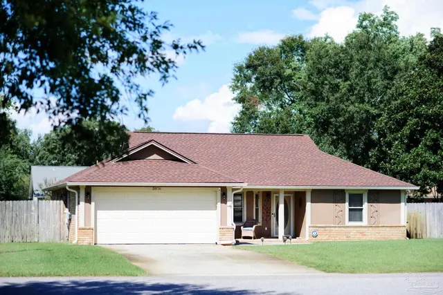 3876 Mariners Dr property photo