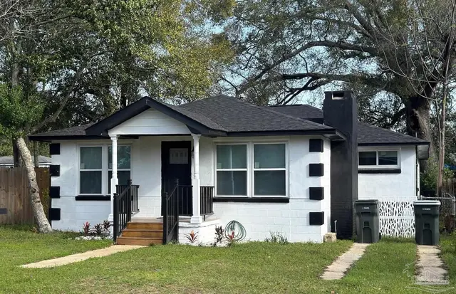 1020 W Maxwell St, Pensacola FL 32501 exterior