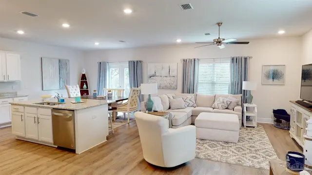 50 Maxfli Pl property photo
