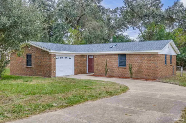 5855 Scotland Rd, Pensacola FL 32526 exterior