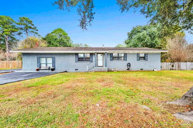5720 Perkins St, Pensacola FL 32526 exterior