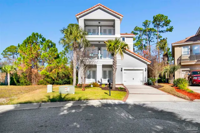 7955 Double Gate Dr, Pensacola FL 32507 exterior