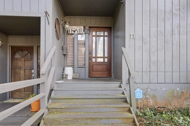 11 Hillbrook Way property photo