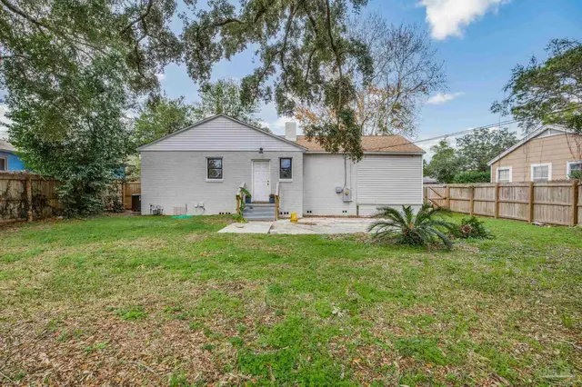 207 Bryant Rd property photo