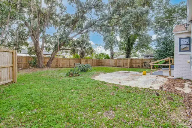207 Bryant Rd property photo