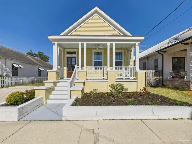 520 W Gregory St, Pensacola FL 32502 exterior