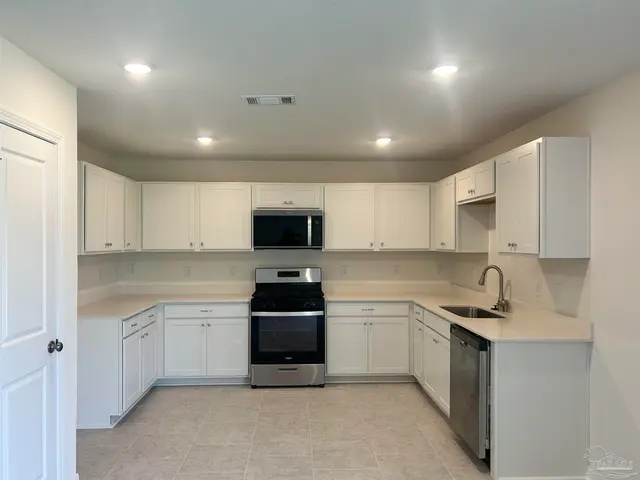 3577 Bay Magnolia Way property photo