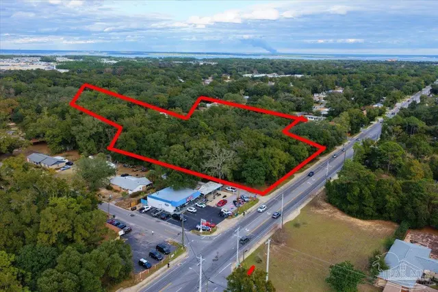 2800 Blk E Olive Rd, Pensacola FL 32514 exterior