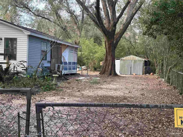 1510 Acorn Ln property photo