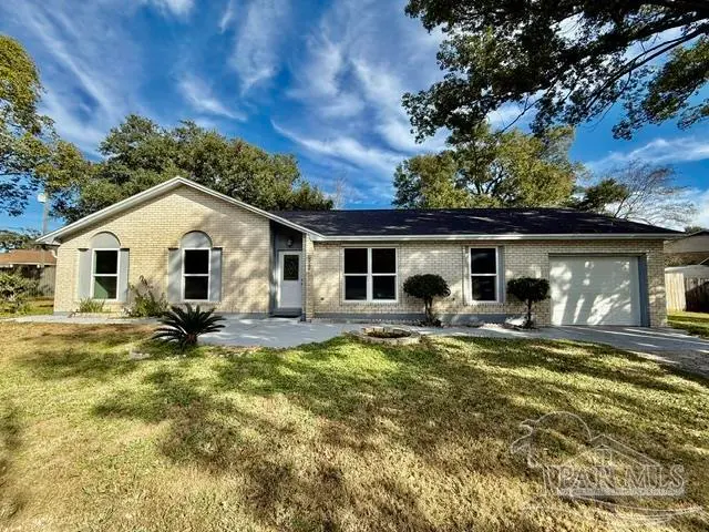4184 Aqua Vista Dr, Pensacola FL 32504 exterior