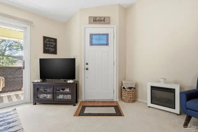 601 Burgess Rd # A6 property photo