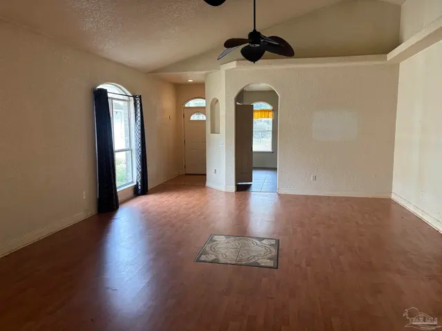 6021 Champion Oaks Dr property photo