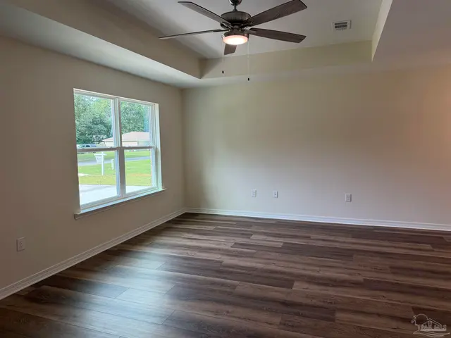 4112 Charles Cir property photo