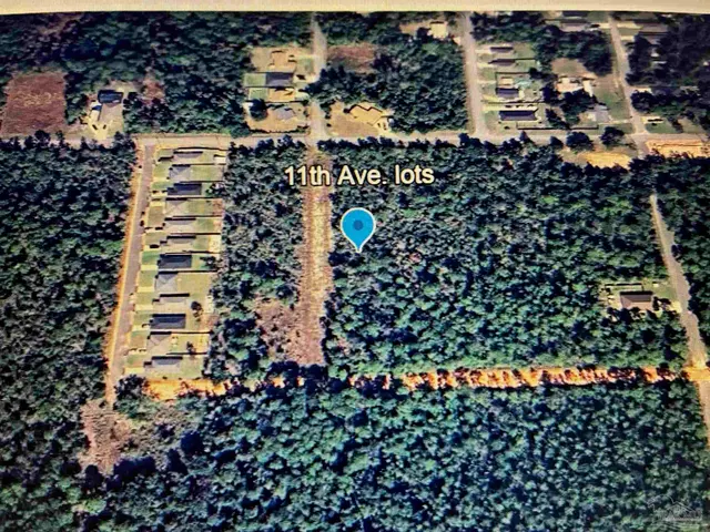 11th Ave, Milton FL 32583 exterior