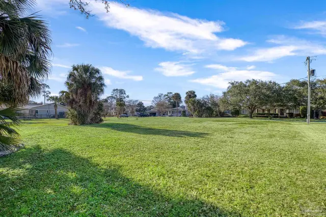 1009 Harbourview Cir property photo