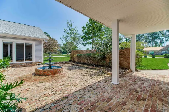 5202 Pale Moon Dr property photo