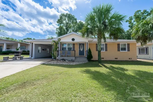 3521 Briar Cliff Dr property photo