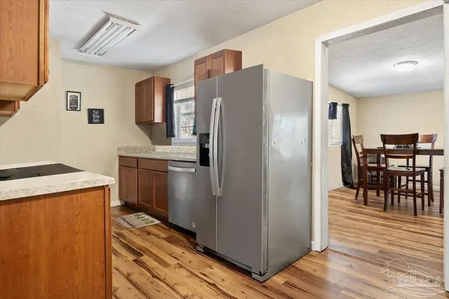 6480 Gaynell Ave property photo
