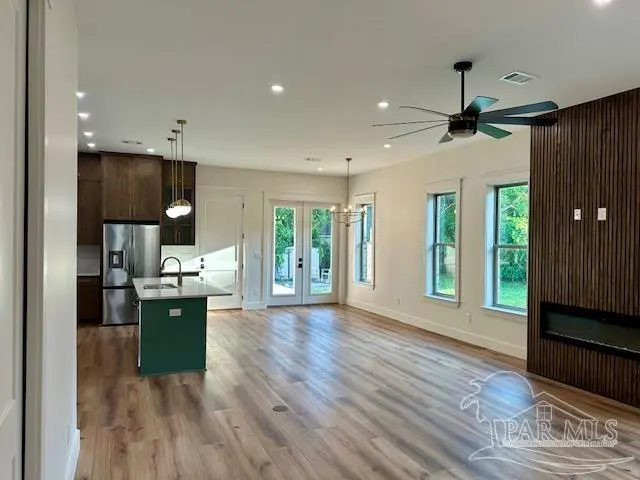 1003 Wright St property photo