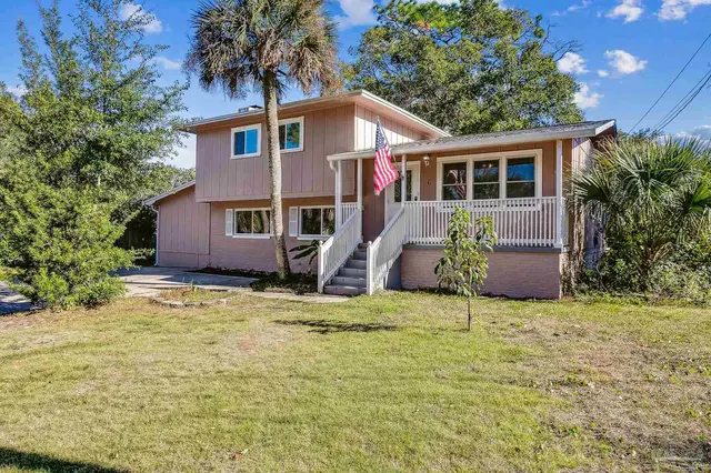 6 Ruffin Cir, Pensacola FL 32503 exterior