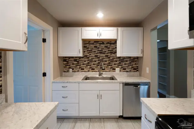 409 Frisco Rd property photo