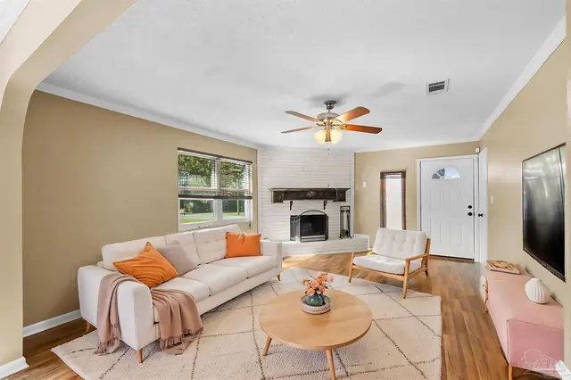 5417 San Miguel St property photo