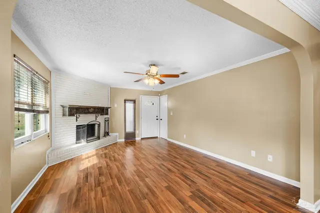 5417 San Miguel St property photo