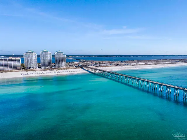 8575 Gulf Blvd # 1602, Navarre Beach FL 32566 exterior