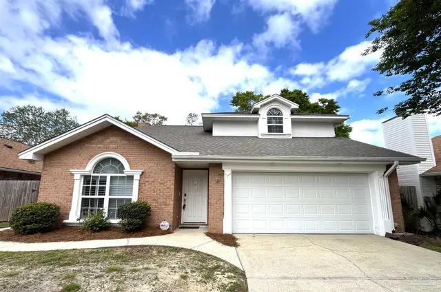 4109 Wynford Cir, Pensacola FL 32504 exterior