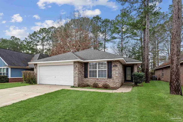 5933 Dunridge Dr, Pace FL 32571 exterior
