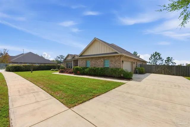 2677 Tulip Hill Rd property photo