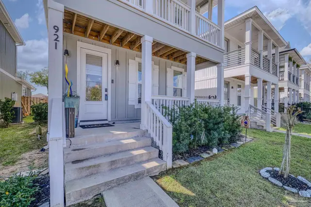 921 Jackson St property photo