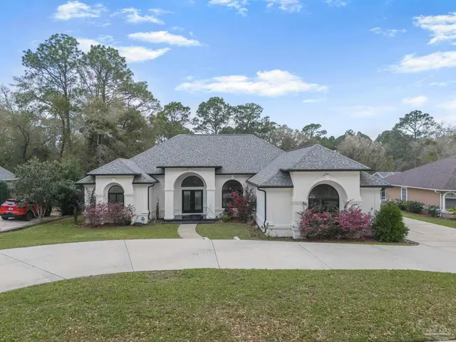 3175 Marcus Pointe Blvd, Pensacola FL 32505 exterior