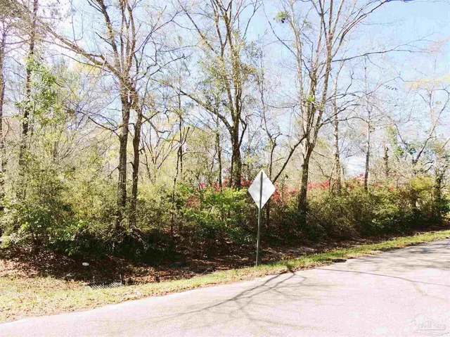 309 Crowndale Rd property photo