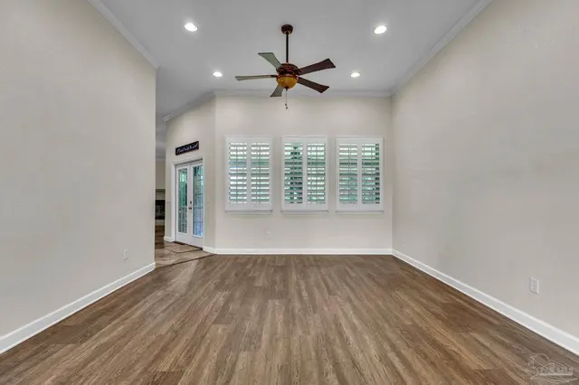 4401 Essex Terrace Cir property photo