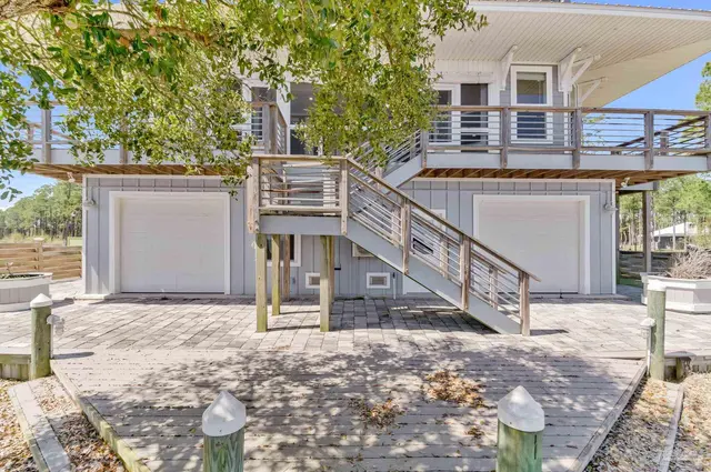 1106 Oyster Bay Dr property photo