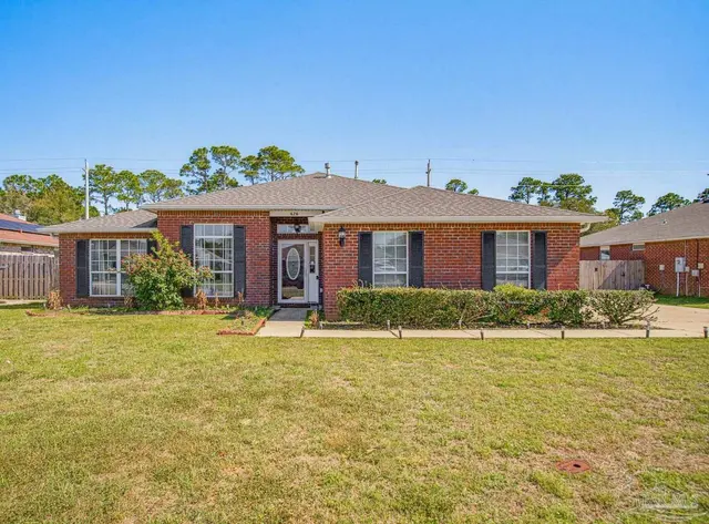 676 Buoy Dr, Pensacola FL 32507 exterior