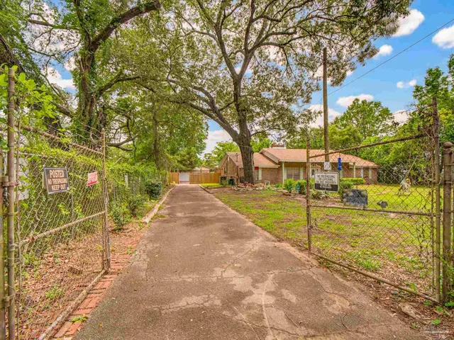 8246 Chellie Rd property photo