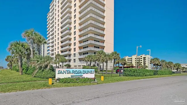 900 Ft Pickens Rd # 425 property photo