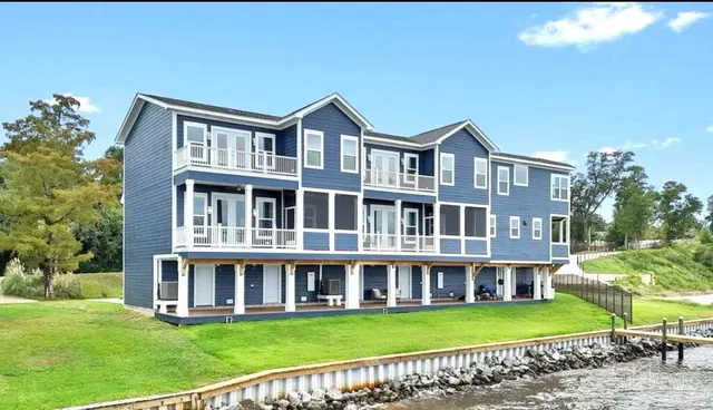 8550 Scenic Hwy # C property photo