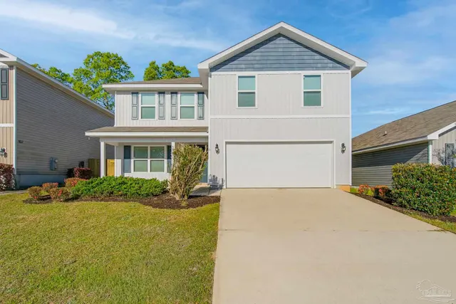 5894 Blackhorse Cir, Pensacola FL 32526 exterior