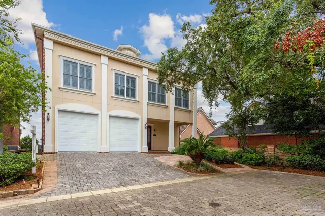 1606 Waters Edge property photo